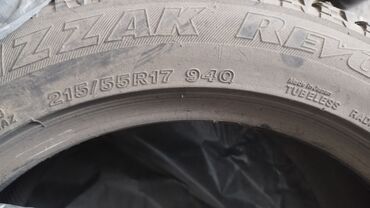 авто матис: Шины 215 / 55 / R 17, Зима, Б/у, Комплект, Легковые, Япония, Bridgestone