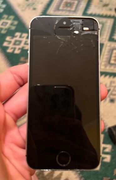 iphone 5s kabro: IPhone 5s