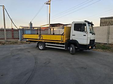 авто б: Грузовик, Mercedes-Benz, Стандарт, Б/у — 2