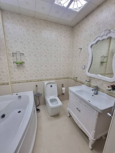 Uzunmüddətli kirayə mənzillər: Xətai metrosuna yaxin 15 mertebeli binanın 3-cu mərtəbəsində yerləşən -da lalafo.az — 20 Uzunmüddətli kirayə mənzillər: Xətai metrosuna yaxin 15 mertebeli binanın 3-cu mərtəbəsində yerləşən — 20