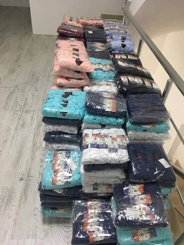 Futbolka və maykalar: Gundəlik geyimlər mağazası geniş asartmentli qadin,kişi uşaq — 20