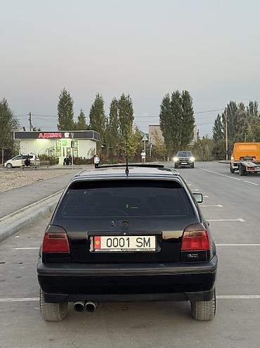 Volkswagen: Volkswagen Golf: 1994 г., 2 л, Механика, Бензин, Хэтчбэк — 5