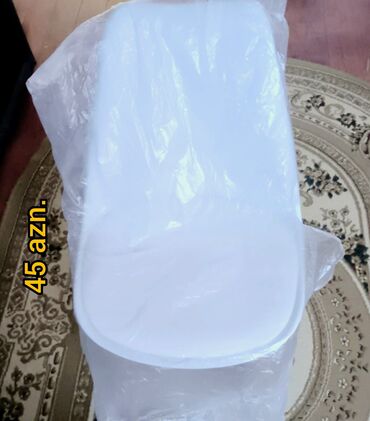 Ofis oturacaqları: YENİ - ofis, salon, laboratoriya, diş kabineti, ev və sair məkanlarda — 8