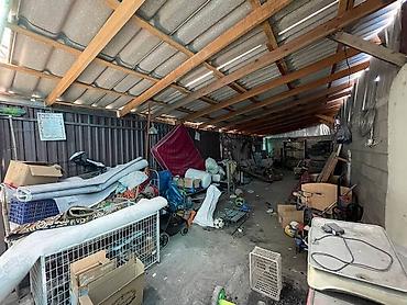 Продажа коттеджей и домов: Продаётся капитальный дом с большим крытым двором-навесом и гаражными — 16