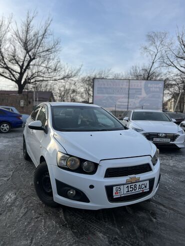 Chevrolet: Chevrolet Aveo: 2014 г., 1.6 л, Автомат, Бензин, Седан