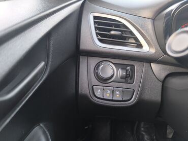 Chevrolet: Chevrolet Spark: 2019 г., 0.1 л, Автомат, Бензин, Хэтчбэк — 7