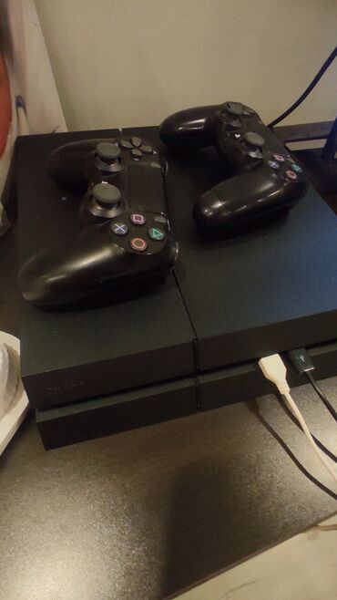 playstation oyunları: Playstation 4 slim və fat modellər movcuddur Təmirdə olmayib ideal