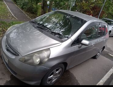 кредит на машину: Honda Fit: 2003 г., 1.3 л, Вариатор, Бензин, Хэтчбэк