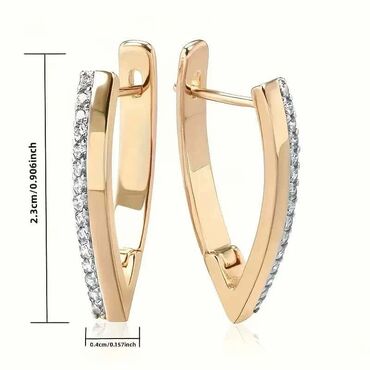 Minđuše: 💫 minđuše – set od dva para - Dizajn: - Par 1: Elegantne minđuše sa — 23