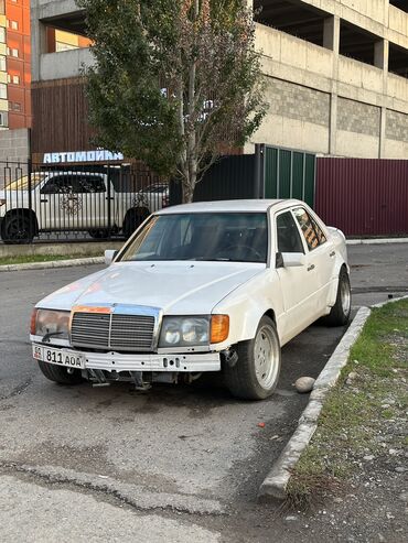 свап мерседес: Mercedes-Benz E-Class: 1988 г., 3 л, Автомат, Бензин, Седан