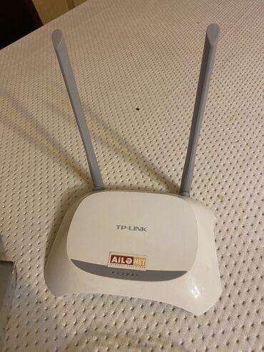 tp link 3 antenli modem: Ailenet tp link 2 antenalı çox az işlenib karopkasında verilir 45 azn