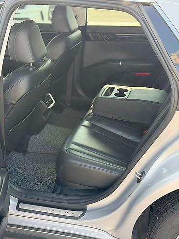 2023: Hyundai Grandeur: 2023 г., Лифтбек — 9