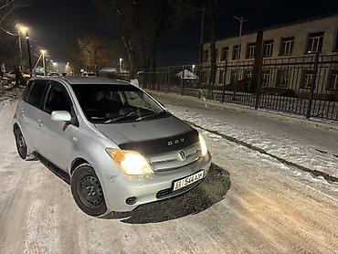 Toyota: Toyota ist: 2002 г., 1.3 л, Автомат, Бензин, Хэтчбэк — 2