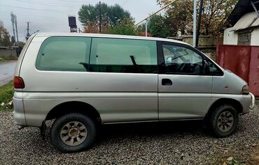 Mitsubishi: Mitsubishi Delica: 1996 г., 2.8 л, Вариатор, Дизель, Внедорожник