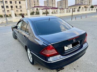 Mercedes-Benz: Mercedes-Benz C 240: 2.4 l | 2000 il Sedan -da lalafo.az — 10 Mercedes-Benz: Mercedes-Benz C 240: 2.4 l | 2000 il Sedan — 10