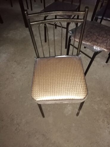 Stullar: Stullar Topdan və parakəndə satişi var Modellər coxdur Rəng secimi — 24