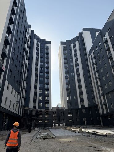 купить дом в бишкеке район пишпек: Продам 2-ком кв, 74кв/м От СК - БОРСАН ЖК ЭВЕРЕСТ псо, сквозная
