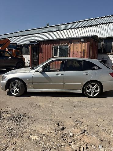 Toyota Altezza: 2001 г., 2 л, Автомат, Бензин, Универсал lalafo.kg да — 5 Toyota Altezza: 2001 г., 2 л, Автомат, Бензин, Универсал — 5