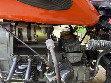 Motosikletlər: Kafe-reyser üslublu klassik motosiklet – fərdi layihə - Rəng — 9