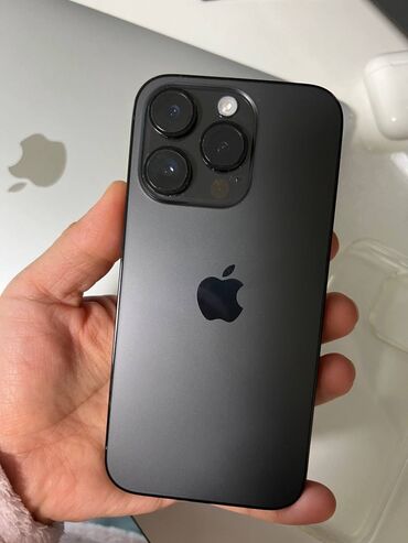 Apple iPhone: IPhone 14 Pro, Б/у, 256 ГБ, Черный, 88 %