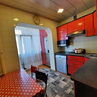 Köhnə tikili: Suraxanı rayonun yeni Günəşli qəsəbəsində Masiv D ərazisində — 5