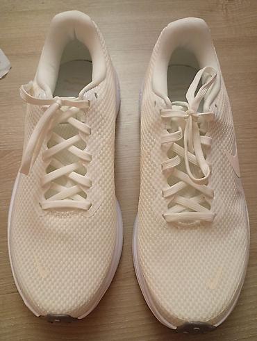 Krossovka və ketlər: Nike, Ölçü: 42, rəng - Ağ, Yeni — 4