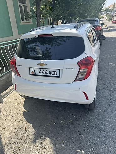 crv 2: Chevrolet Spark: 2020 г., 1 л, Автомат, Бензин, Хэтчбэк — 4
