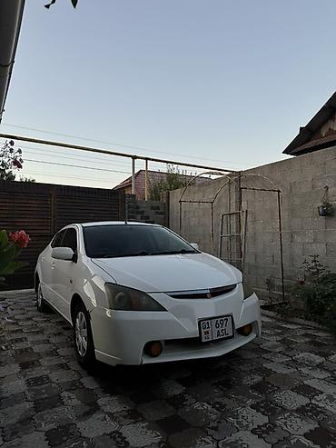 Toyota WiLL: 2002 г., 1.5 л, Автомат, Бензин, Хэтчбэк