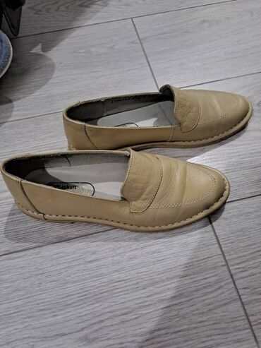 Ботинки и ботильоны: Женские ботильоны, ботинки зимние и осенние. У всех разные цены по 500 — 11