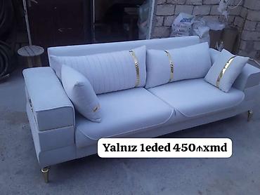 2 mertebe evler: Ağ rəngdə, müasir tərzli 3 nəfərlik divan. Yumşaq parça üzlük, qızılı — 1