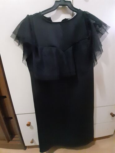 черный платья: Вечернее платье