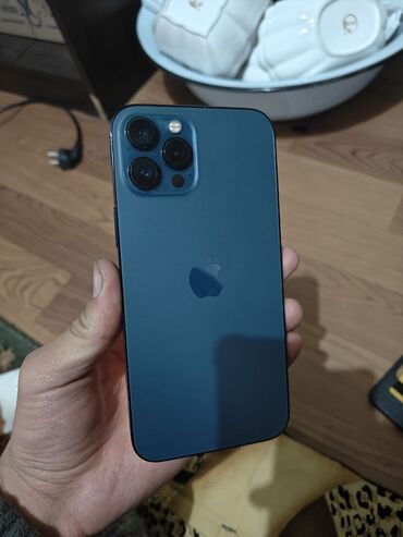 Apple iPhone: IPhone 12 Pro Max, Б/у, 256 ГБ, Pacific Blue, Зарядное устройство, Защитное стекло, Чехол, 78 %