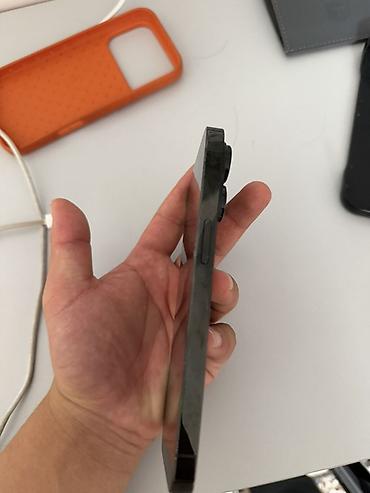 iphone 12 minu: IPhone 14 Pro, Б/у, 128 ГБ, Графит, Кабель, 74 % — 2