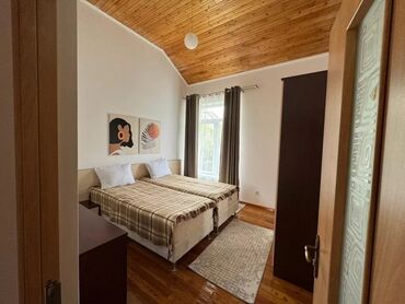 Иссык-Куль 2025: Коттедж, Каприз ЦО Каприз, Чолпон-Ата, Парковка, стоянка, Охраняемая территория, Сауна — 4