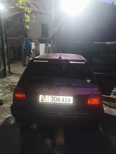 Продажа авто: Volkswagen Golf: 1993 г., 1.8 л, Механика, Бензин, Хэтчбэк — 4