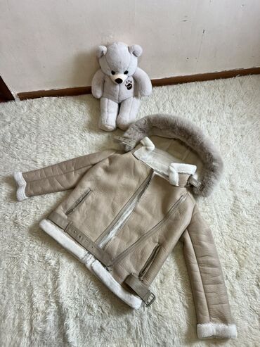 удлиненная куртка: Женская укороченная дублёнка-авиатор - Цвет: светло-бежевый (тауп)