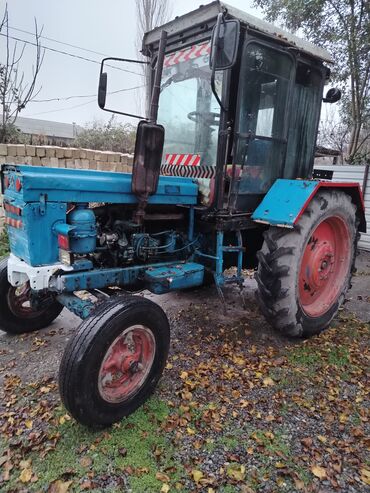 Traktorlar: T 28 butun aqreqatlari ile satilir. Tek tekde satilir Mala Lapet — 3