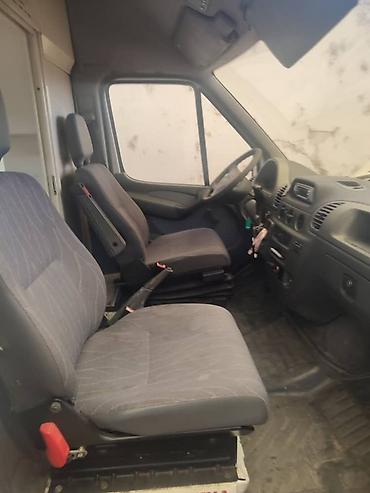 Легкий грузовой транспорт: Легкий грузовик, Mercedes-Benz, Стандарт, До 1 т, Б/у — 8