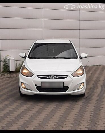 Hyundai: Hyundai Solaris: 2013 г., 1.4 л, Механика, Бензин, Хэтчбэк