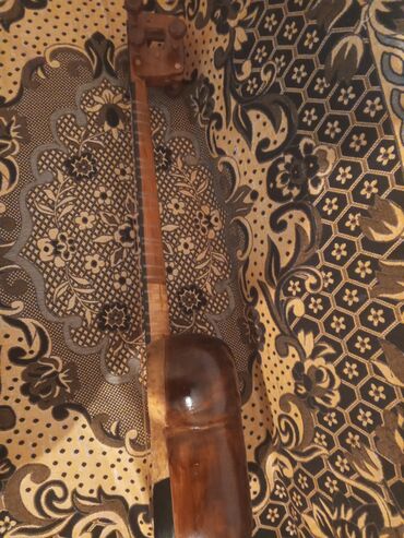 Tar: Tar uçebnidir üzü simləri ve tacı deyişlmelidir 100 manatadır isdeyen — 4