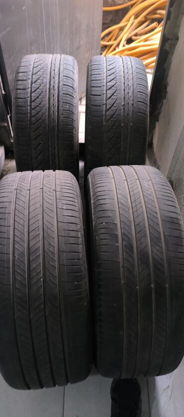 Шины: Шины 235 / 55 / R 17, Лето, Б/у, Комплект, Легковые, Корея, Bridgestone