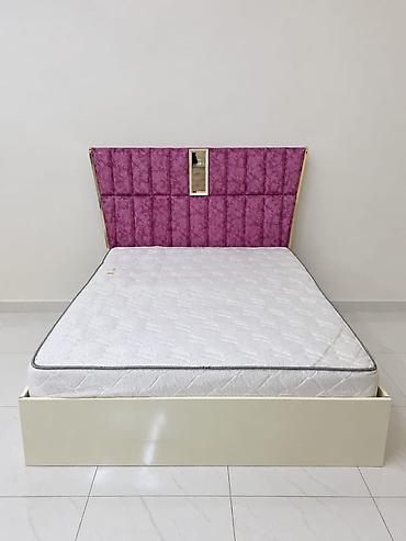 kravat demirleri: *Taxt* Qiymet 240 azn *Catdırılma pulsuzdur* 160sm x 2m Ünvan Bineqedi — 1