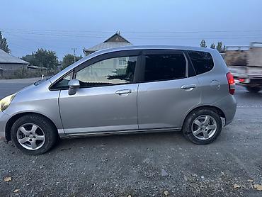 Fiat: Honda Fit: 2002 г., Хетчбек — 5