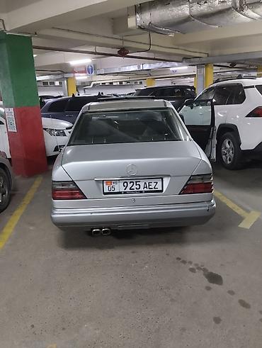 385 55: Mercedes-Benz W124: 1993 г., 2.2 л, Механика, Бензин, Седан — 10
