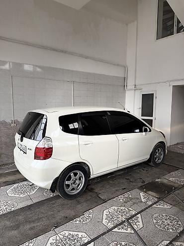 Honda: Honda Fit: 2003 г., 1.3 л, Вариатор, Бензин, Хэтчбэк — 3