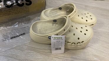 crocs кроссовки: Продаю кроксы размер 37 1/1 с оригиналом Продаю ниже своей цены