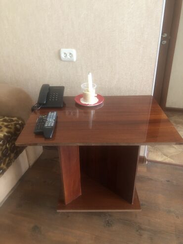 стол для компа: Комплект офисной мебели, Стол, Б/у