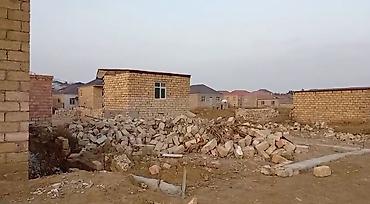 manqal kerpic: Masazırda köhnə şok marketin arxasında yerləşir ( 2 Sotdu Kupcalı — 3