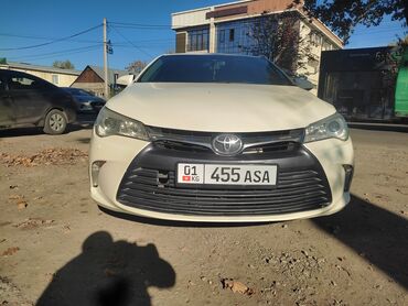 машина купит: Toyota Camry: 2017 г., 2.5 л, Автомат, Бензин, Седан