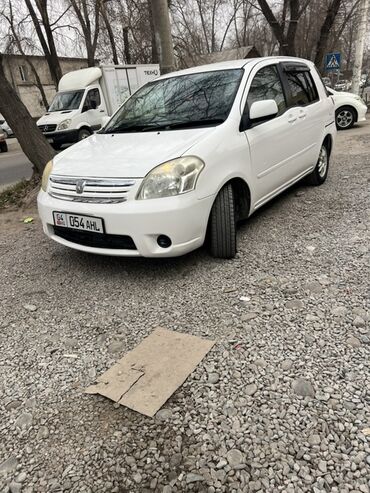 Toyota: Toyota Raum: 2004 г., 1.5 л, Автомат, Седан — 1